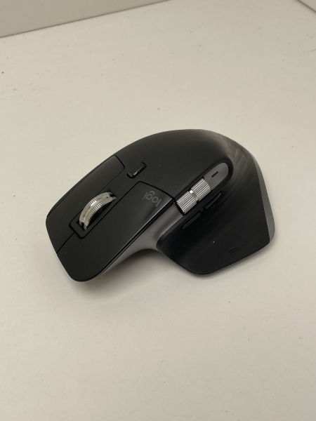 Souris Logitech MX Master 3 - Technologie Darkfield, 7 boutons, Bluetooth pour ordinateurs