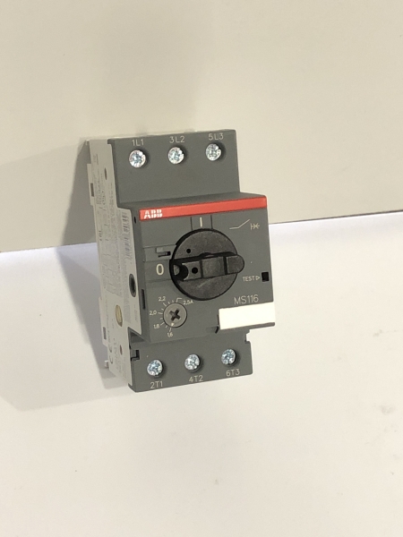 ABB MS116-4.0 manual motor starter - Protection 2.5A, commande manuelle pour installations électriques