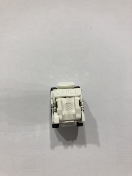 Connecteur RJ45 Corning OCK6F8 - Catégorie 6 FTP 9 points pour réseau informatique