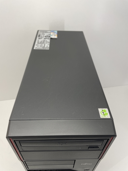 PC fixe bureau FUJITSU Esprimo P710 - Core i3, 8 Go RAM, HDD 256 Go, Lecteur DVD, 12 ports USB - Pour usage professionnel