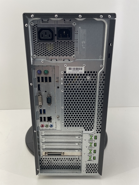 PC fixe bureau FUJITSU Esprimo P710 - Core i3, 8 Go RAM, HDD 256 Go, Lecteur DVD, 12 ports USB - Pour usage professionnel