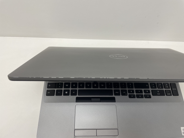 PC portable DELL Precision 3551 - 15