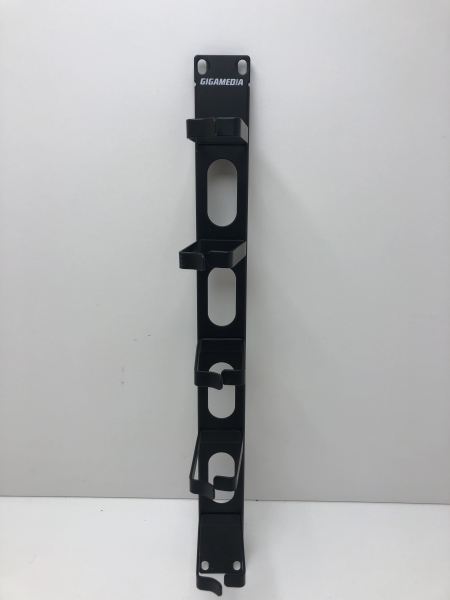 Panneau de gestion des câbles 19" avec 5 poignées métalliques GIGAMEDIA