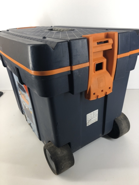 Caisse de rangement sur roulettes - capacité 50L, 2 roues diamètre 11 cm, poignée rétractable pour manutention et transport