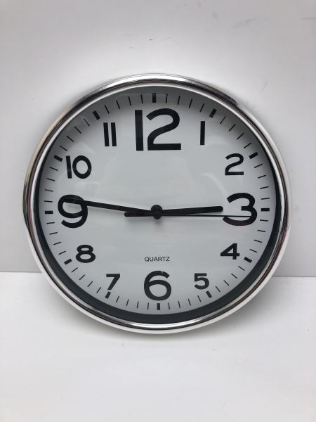 Horloge murale chromée - Plastique diamètre 20 cm fonctionnant à pile pour décoration intérieure