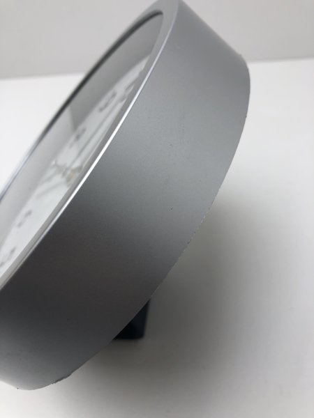 Horloge murale - Plastique Gris Métallisé Diamètre 20cm Fonctionne à Pile