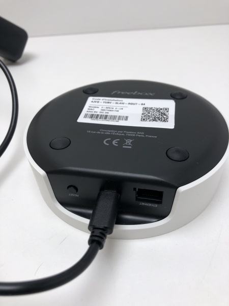 Répéteur WiFi Free POP Freebox - Modèle F-RP51A 0, Optimisation de Réseau Domestique