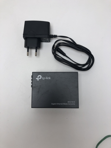 Convertisseur Fibre Optique TP-Link MC210CS - 1000M SC/UPC RJ45, 15km, IEEE 802.3ab/z, Single-mode