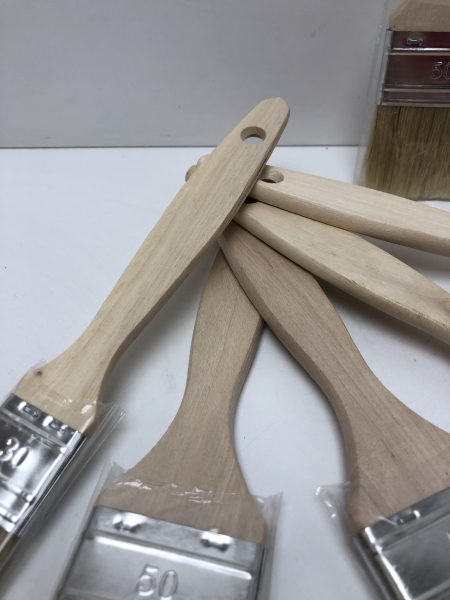 Pinceaux plats - 6 pièces - 5x 50 mm + 1x 30 mm - Soies de Chine claires, manche bois, virole tôle, résistants solvants