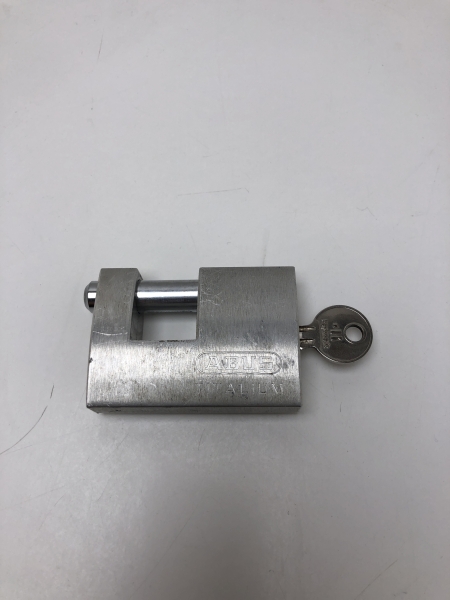 Cadenas ABUS Titalium 82TI - 70mm Aluminium TITALIUM™ Verrouillage Automatique pour Portes et Conteneurs