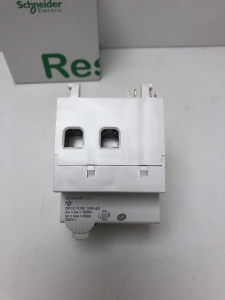 Interrupteur différentiel Schneider Resi9 XE R9ERB263 - 2P 63A 30mA Type A - 3 modules embrochable