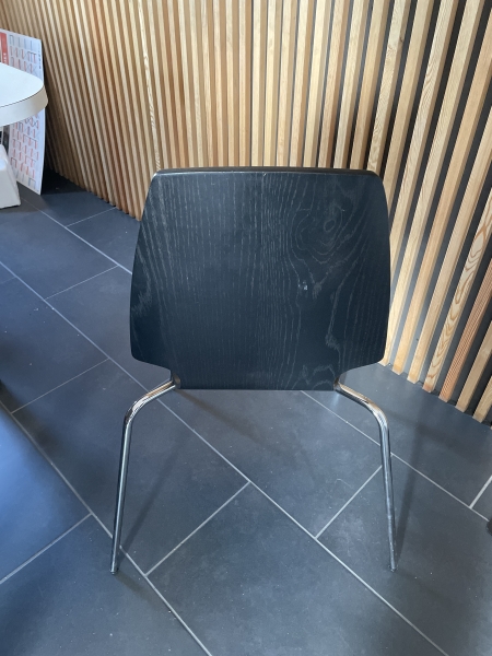 Chaise en bois marron foncé IKEA - Structure métal, style moderne pour salon ou bureau