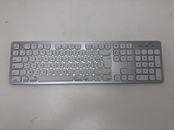 Clavier EssentielB K-10-SF - Filaire AZERTY USB Compact pour Ordinateur de Bureau et Maison
