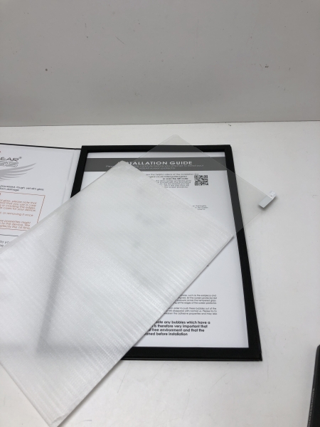 TECHGEAR Verre trempé compatible avec Microsoft Surface Pro 8