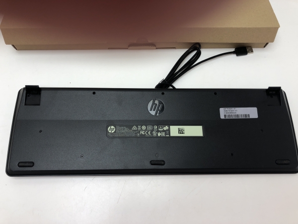 Clavier HP Filaire KBAR211 - Connexion USB, Compatible PC, Usage Bureau et Maison
