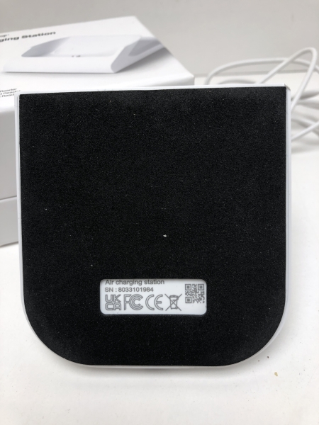 Station de chargement sans fil SUMUP - Recharge sans fil, Coloris blanc, Utilisation non connectée
