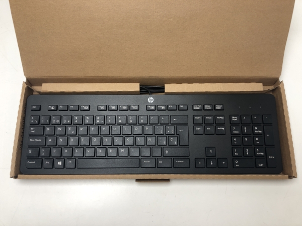 Clavier filaire HP KU-1469 - Connexion USB, Disposition AZERTY, Compatible Windows, Pour bureau et maison