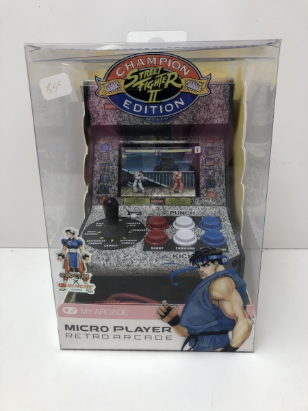 Mini console jeu My Arcade Street Fighter II