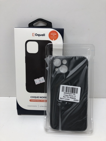 Oquali Coque iPhone 14 noir TPU Compatible Magsafe