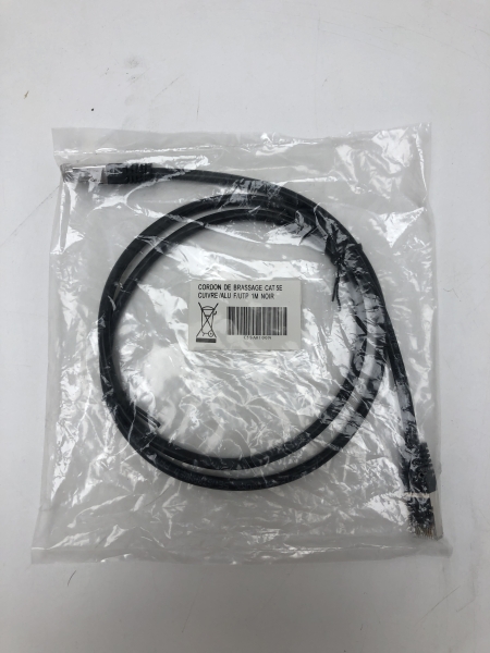 Câble RJ45 Cat5 - 1m Noir AWG 26/8 Conducteurs, FTP, RJ45 8 Contacts Dorés, Pour Réseau Informatique