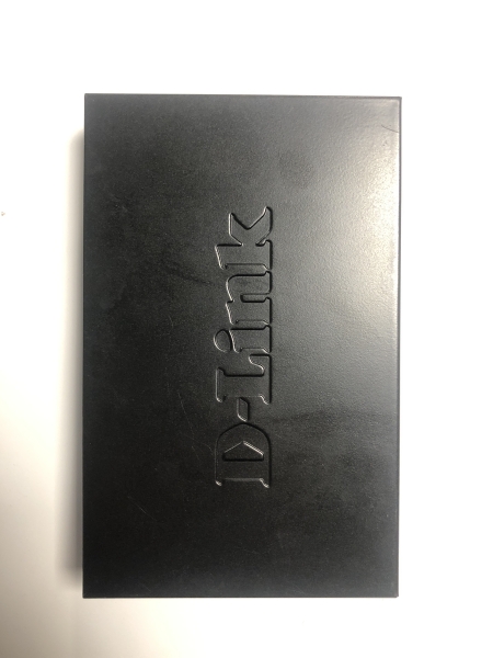 Switch réseau D-Link DGS-108 - 8 ports Gigabit Ethernet pour connexion filaire rapide