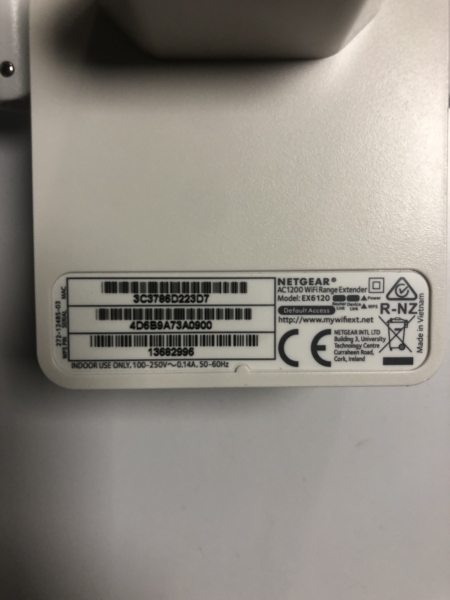 Répéteur WiFi NETGEAR EX6120 bibande 1200Mbps - amplification signal 2,4 GHz et 5 GHz pour réseau domestique et bureau