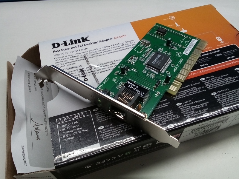 Carte réseau D-LINK RJ45 - Connectivité Ethernet pour ordinateur et réseau domestique