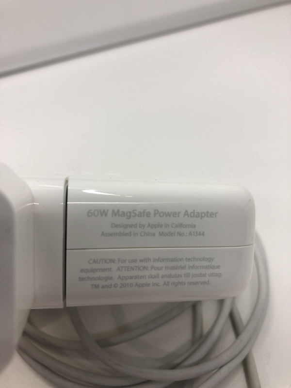 Chargeur APPLE MagSafe 60W - Adaptateur Secteur pour MacBook Pro et MacBook Air