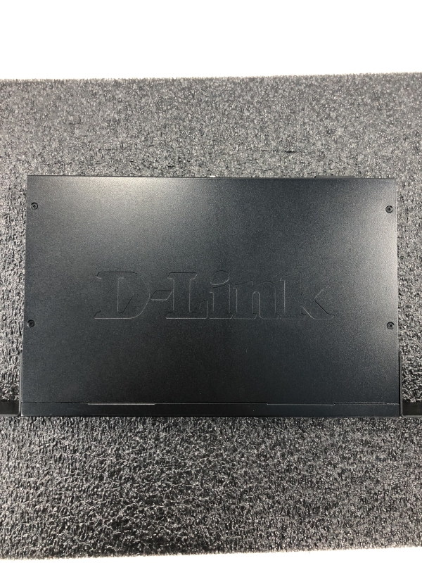 Switch D-Link DGS-1024D - 24 ports Gigabit Ethernet non géré, Rackmount/Desktop, Fanless