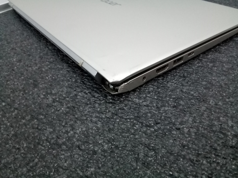 PC Portable ACER Swift 1 - 14 