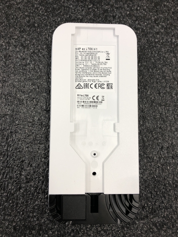 Router Wifi RJ45 MIKROTIK WAP séries RBWAP2ND