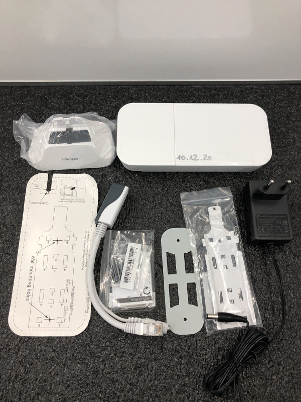 Router Wifi RJ45 MIKROTIK WAP séries RBWAP2ND