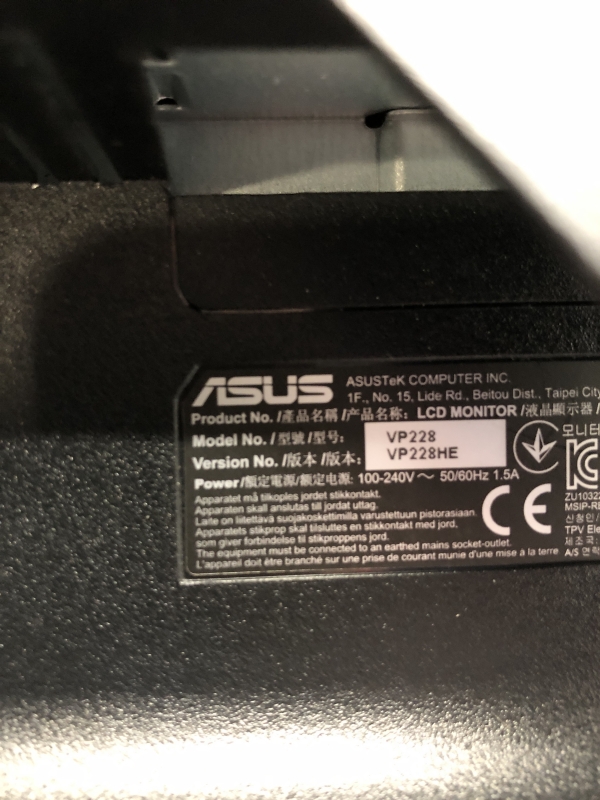 Écran ASUS VP228HE - 21.5 pouces TFT TN 1920x1080 60Hz Audio HDMI VGA avec fixation murale