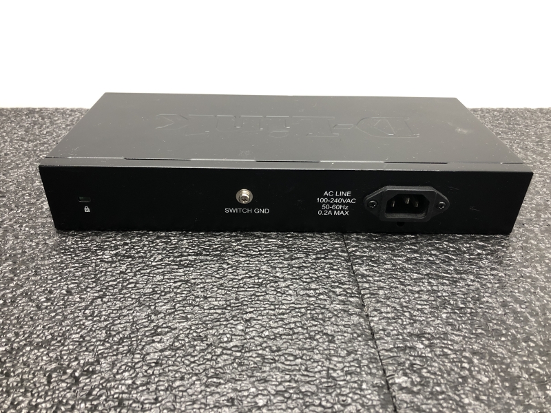 Switch Ethernet D-LINK DGS 1016D - 16 Ports RJ45 2000 Mbps Bidirectionnel pour Réseau