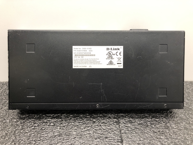 Switch Ethernet D-LINK DGS 1016D - 16 Ports RJ45 2000 Mbps Bidirectionnel pour Réseau