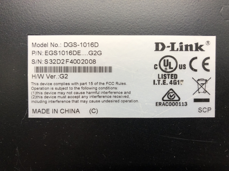 Switch Ethernet D-LINK DGS 1016D - 16 Ports RJ45 2000 Mbps Bidirectionnel pour Réseau