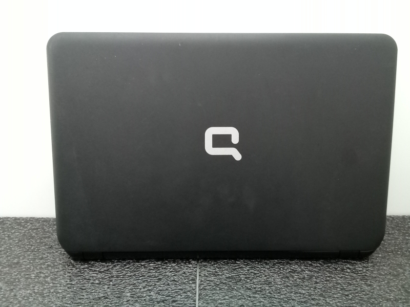 Ordinateur Pc Portable COMPAQ 15-h03sf - 15,6 pouces - AMD Dual-Core E1-2100  -  Carte graphique Radeon HD 8210 - 4Go Ram - HDD 500 Go - Lecteur DVD - 3xUSB - RJ45 Wifi - HDMI - Jack - Windows 10 Famille - Pas de chargeur 