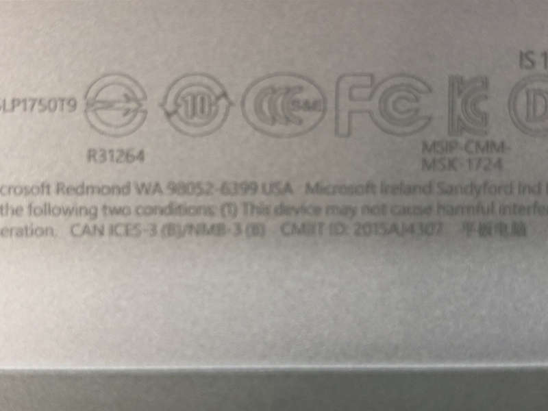 MICROSOFT Surface Pro 4 - i5 - 8 Go Ram - NVME 256 Go - Windows 10 Pro