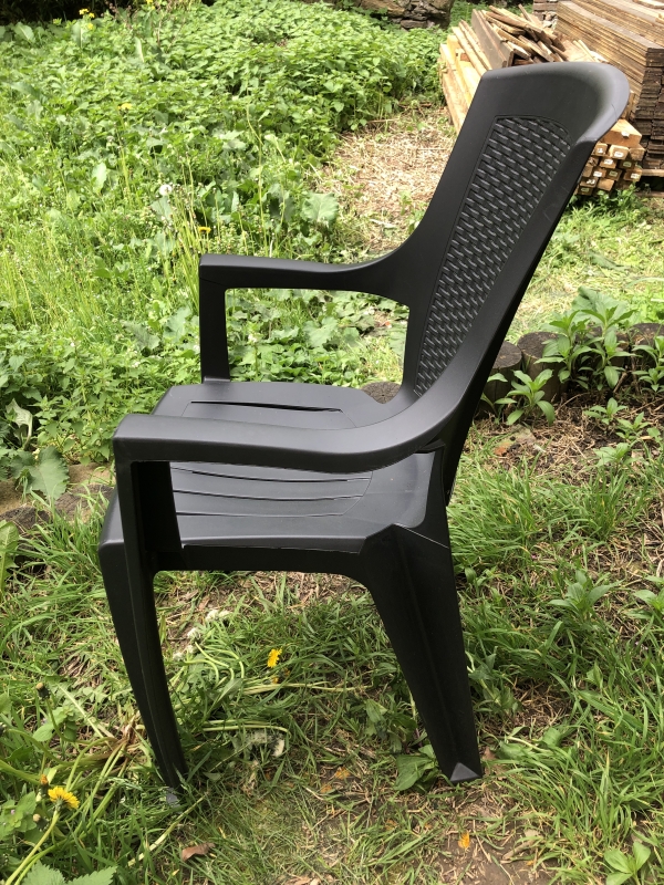 Chaise de jardin imitation rotin noire - Confort et style extérieur 