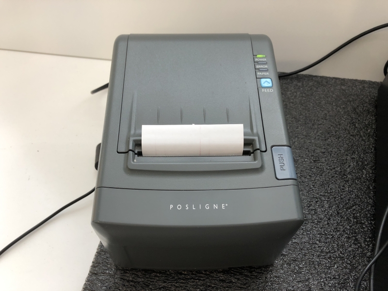 Caisse enregistreuse ELIOS-III-G - Écran tactile Intel Atom D2550 2 Go RAM HDD 256 Go Windows 7 Pro pour commerce