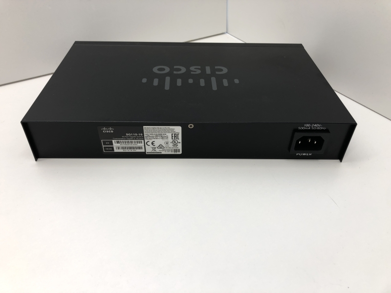 Switch Cisco Small Business SG110-16 - 16 ports RJ45 non géré